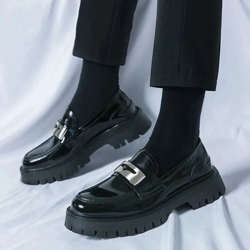 Amozae- Bugaksan Metal Badge Chunky Patent Loafers