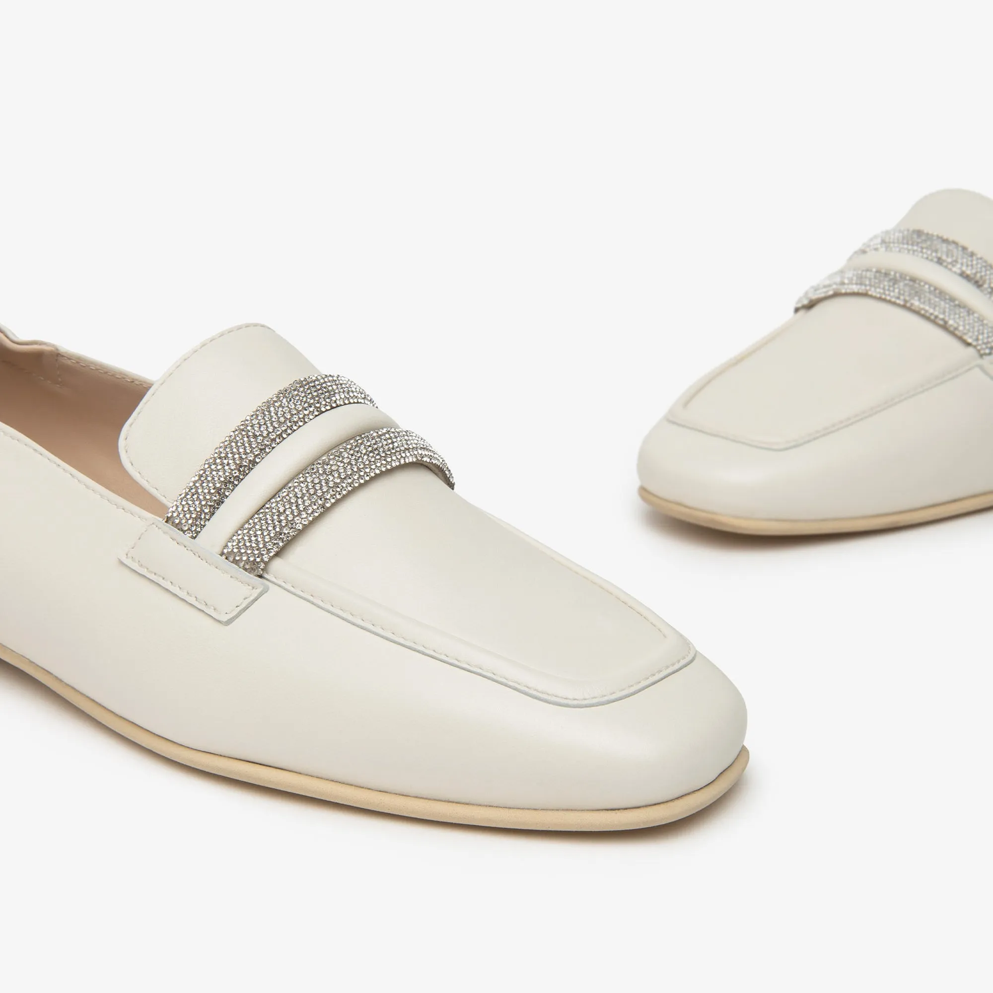 NeroGiardini Ivory Leather Loafers