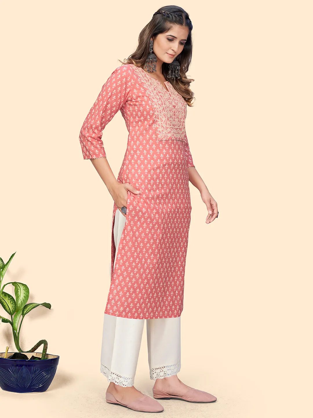 Women'S Print & Embroidered Straight Cotton Peach Stitched Kurta